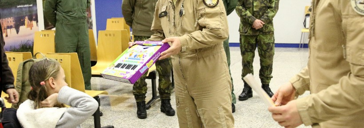 velitel 4.LPT major Jan Přibyl s Barborkou