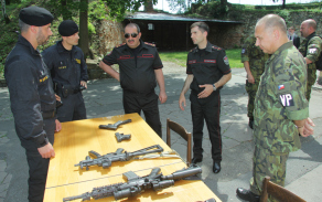 09_ukazka_vyzbroje_vp.jpg