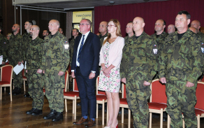 Slavnostní vyřazení posluchačů základního odborného kurzu Vojenské policie
