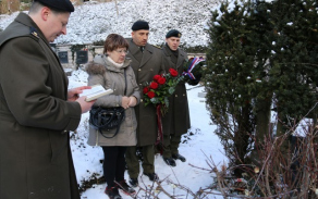 zástupci Vojenské policie uctili památku Jiřího Schamse