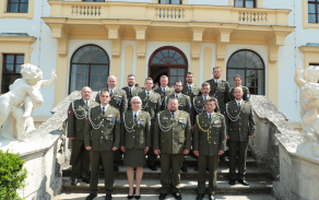 Ocenění příslušníci a absolventi OZKVP z velitelství Vojenské policie Tábor 
