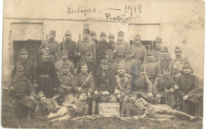 03-skupinova_foto_1918.jpg